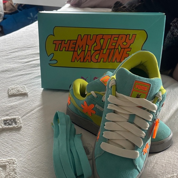 Puma Shoes - Puma suede XL Teal & Orange Mystery Machine Sneakers Scooby Doo